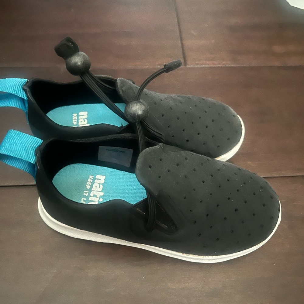 Native Apollo AP Moc Black size 8